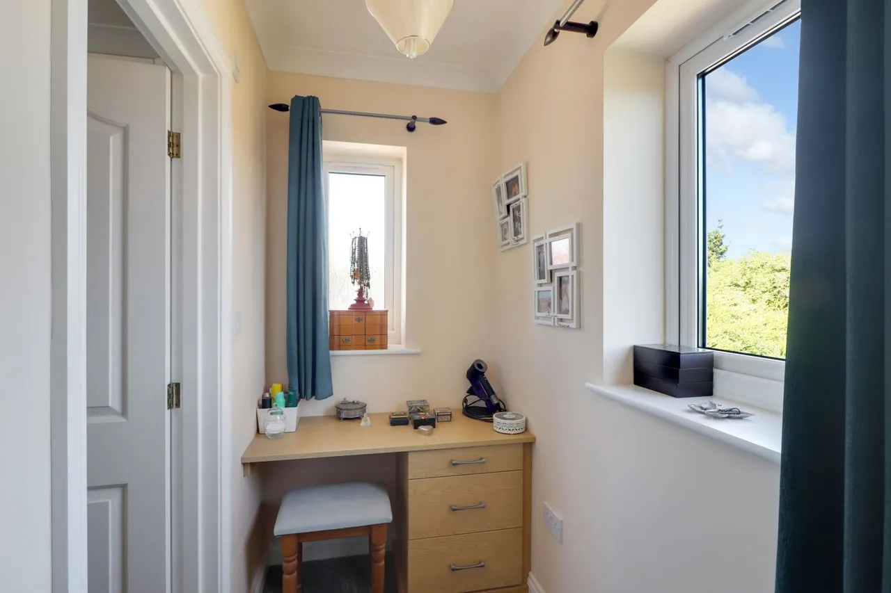 Valley Ridge, Kippax, LS25, photo 20