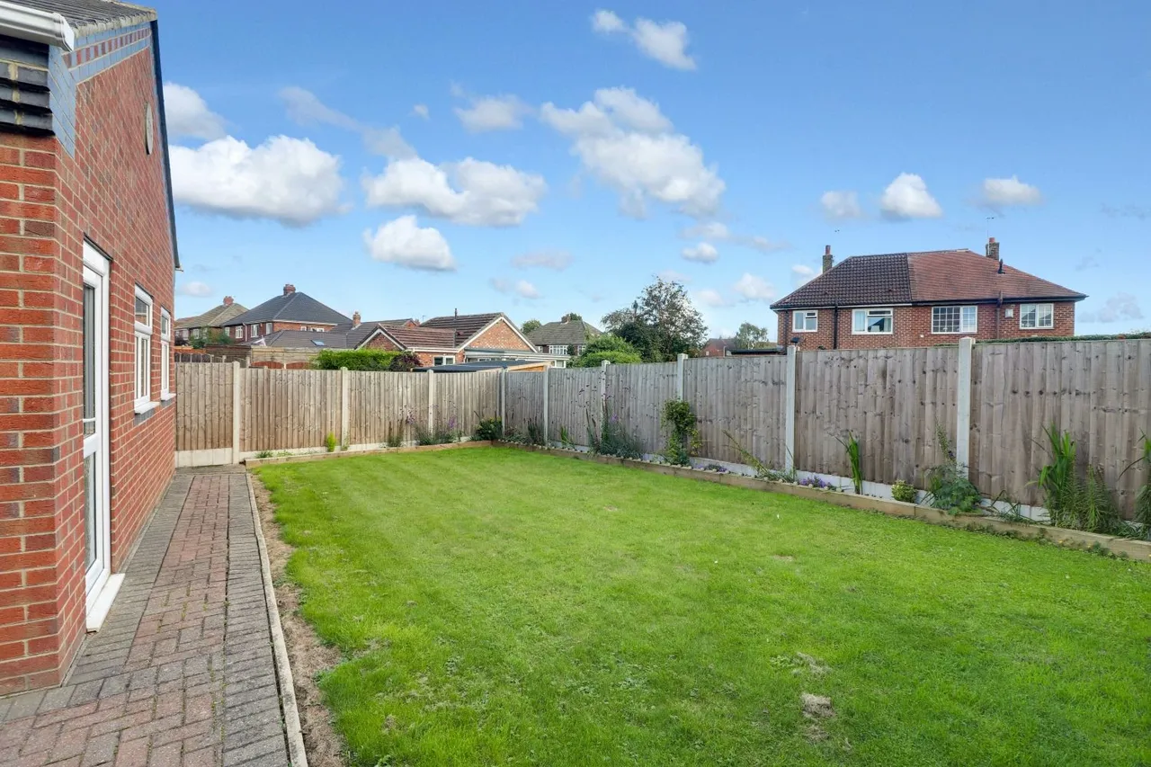 Valley Ridge, Kippax, LS25, photo 36