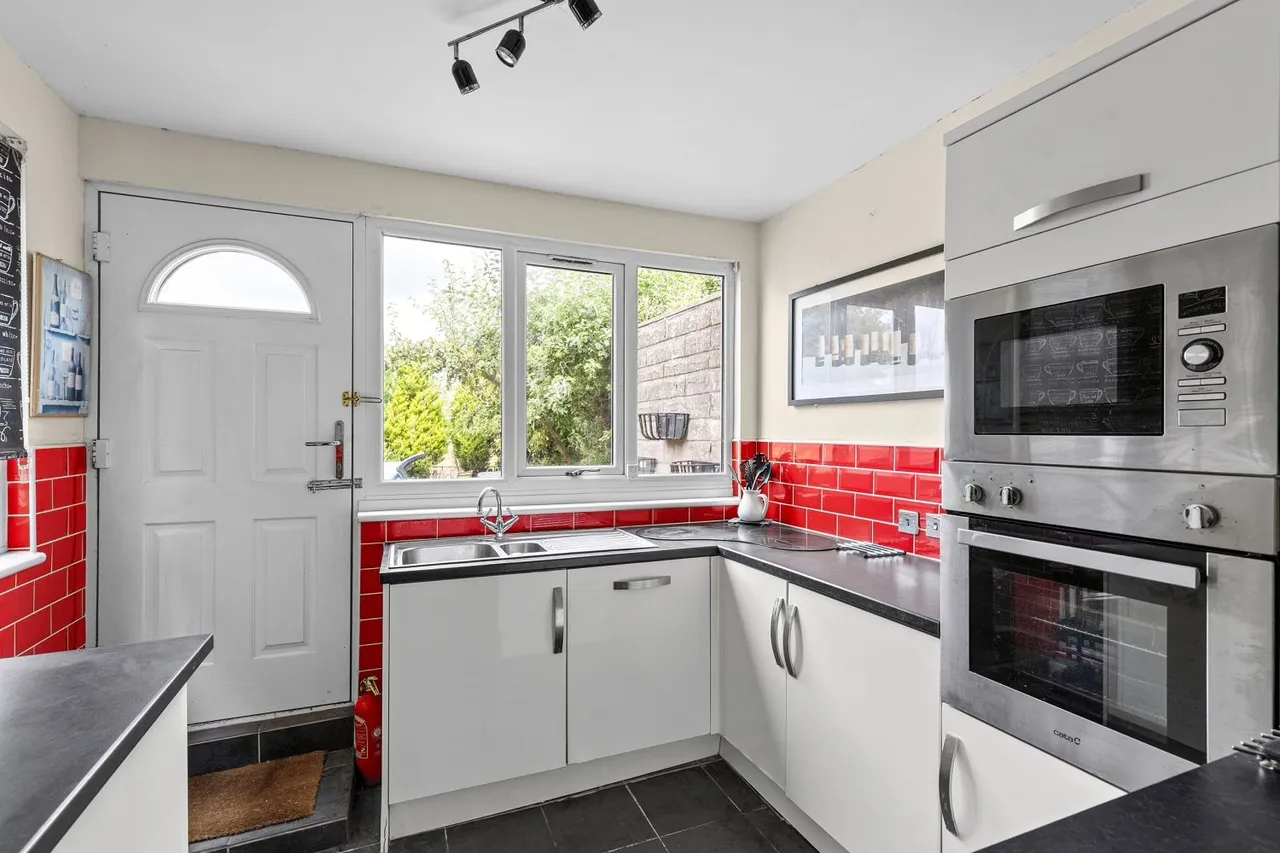 High Street, Swinefleet, DN14, photo 5
