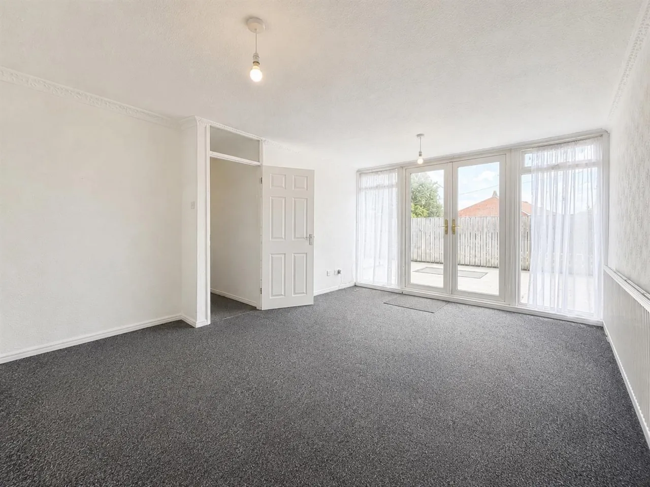 Hill House, Waltham Abbey, EN9, photo 4