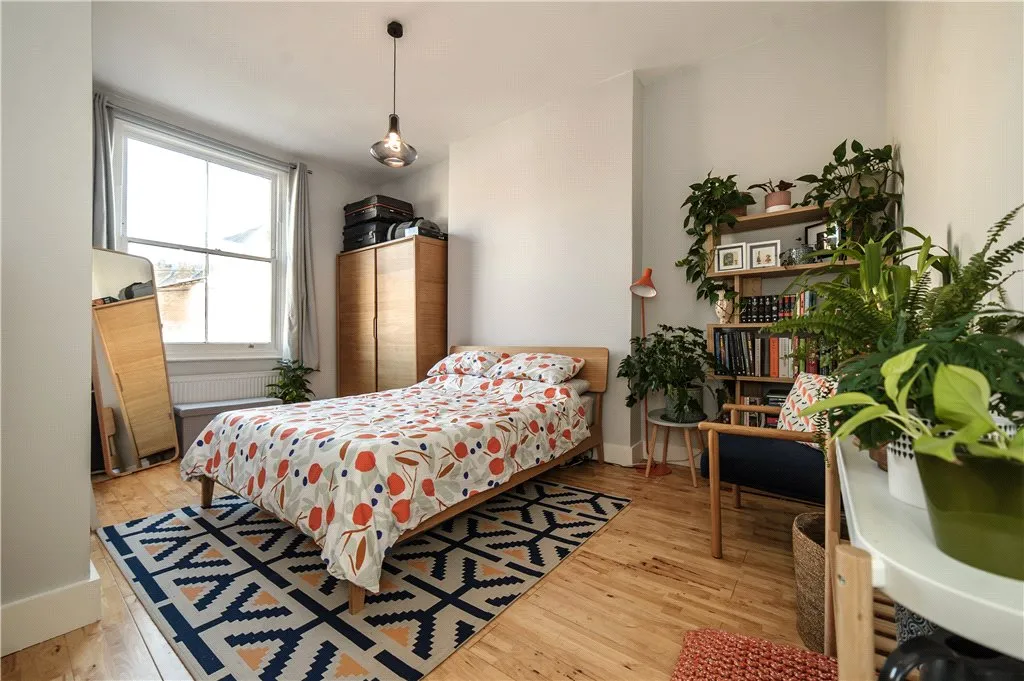 Hayter Road, London, SW2, photo 3