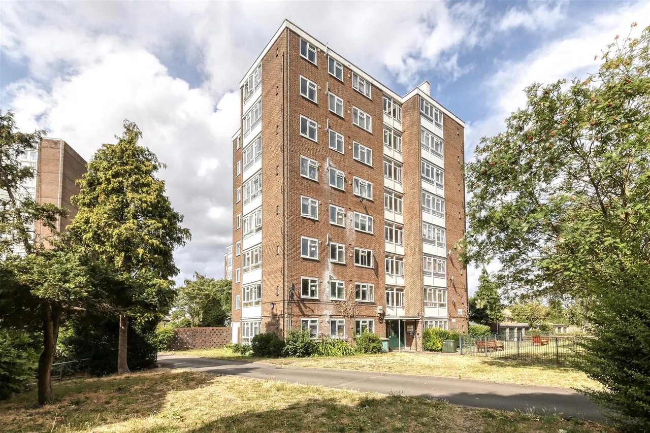 Academy Gardens, Croydon, photo 7