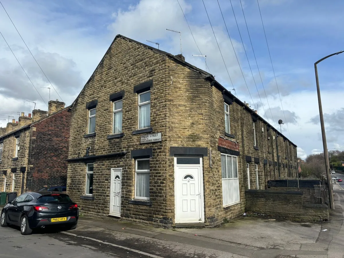 Doncaster Road, Barnsley, photo 6
