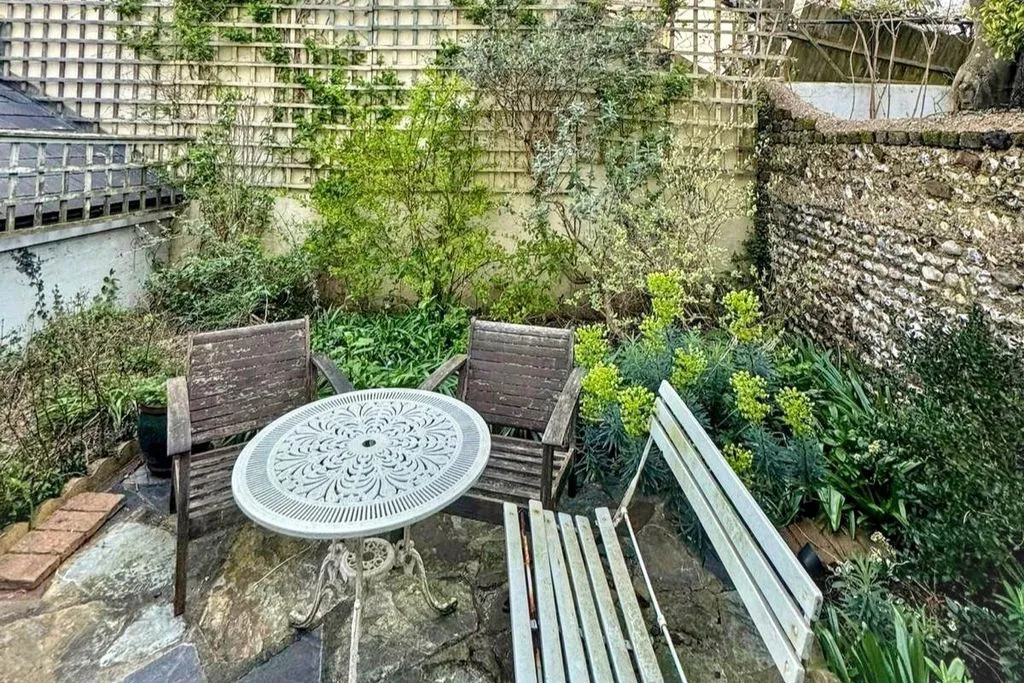 Powis Square, Brighton BN1 3HH, photo 13