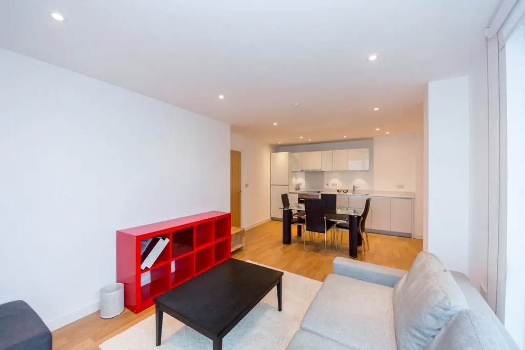 Woodberry Grove, London, N4, photo 4