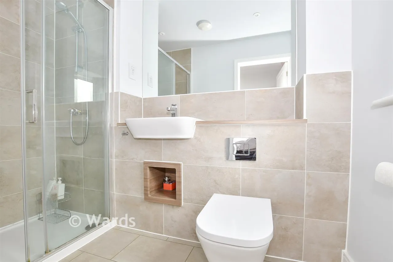 Ruton Square, Kings Hill, ME19, photo 8