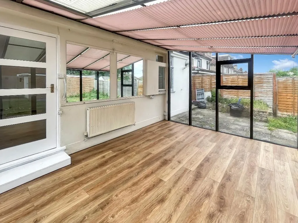 Princes Avenue, Sanderstead, photo 6