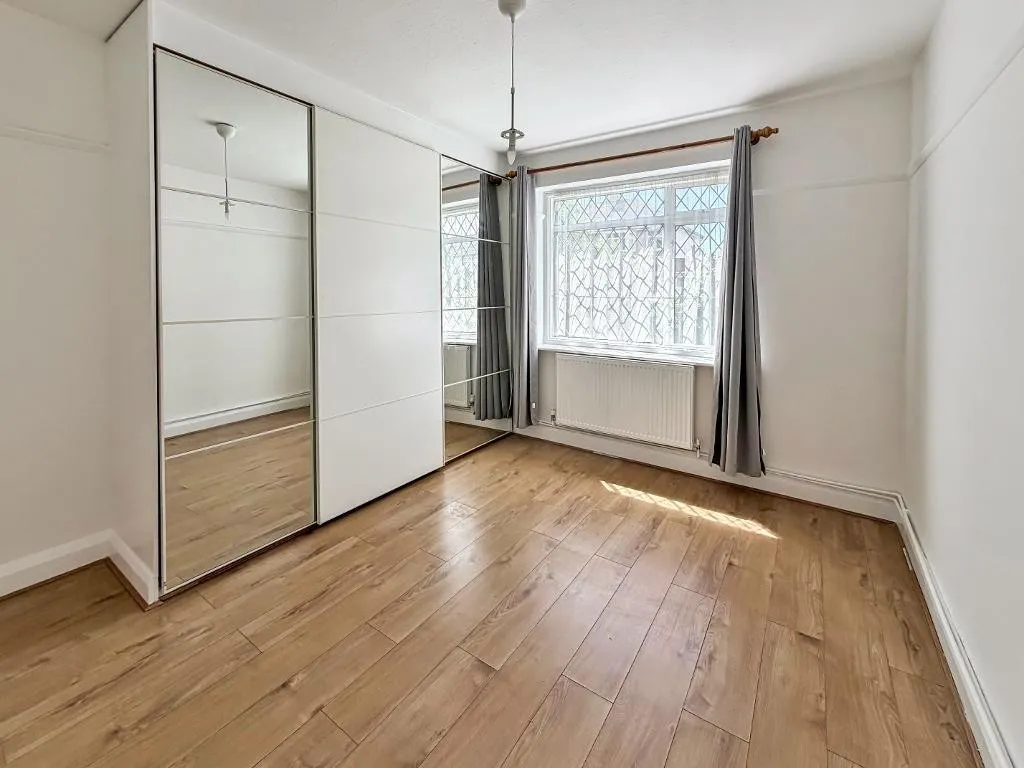 Princes Avenue, Sanderstead, photo 10