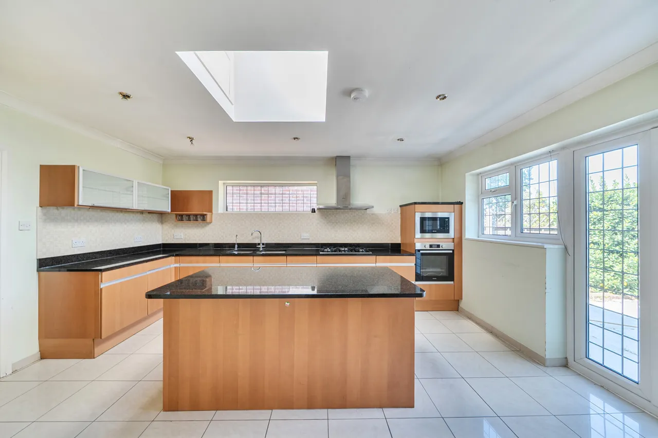 Westbury Road, Northwood, HA6, photo 19