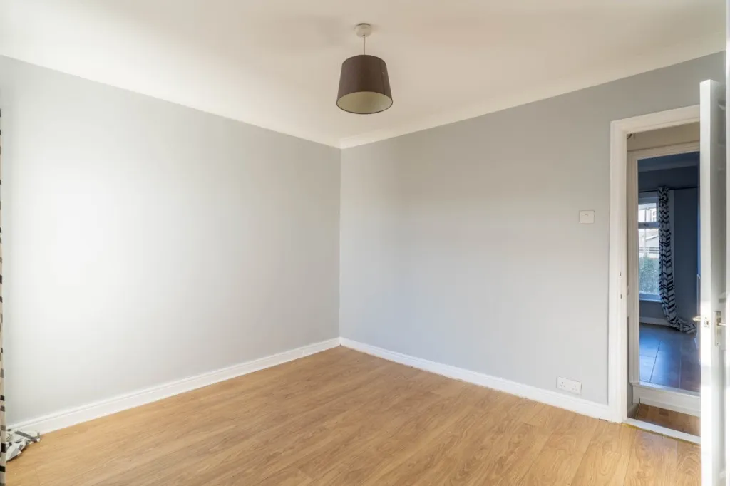 St. Margarets Road, Northfleet, DA11, photo 12