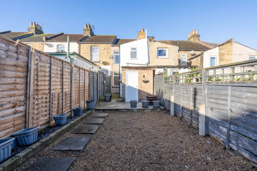 St. Margarets Road, Northfleet, DA11, photo 8