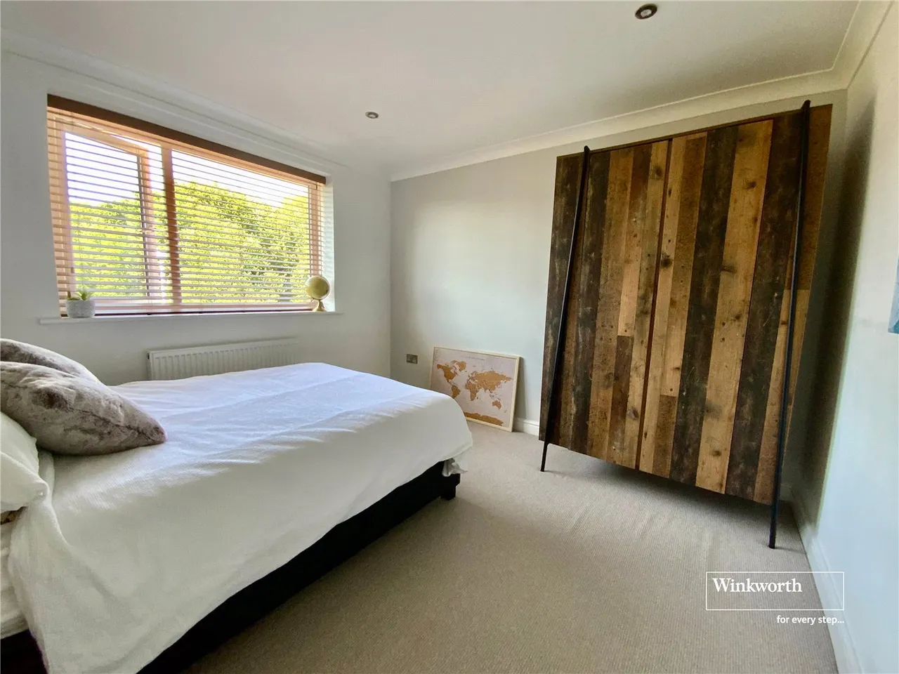 Curlew Road, Mudeford, Christchurch, Dorset, BH23, photo 5