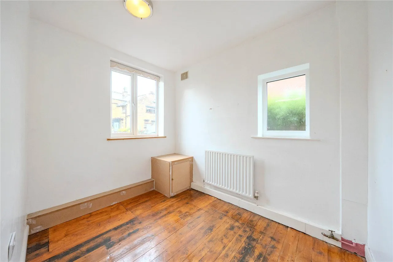Clifton Drive, Pudsey, LS28, photo 6