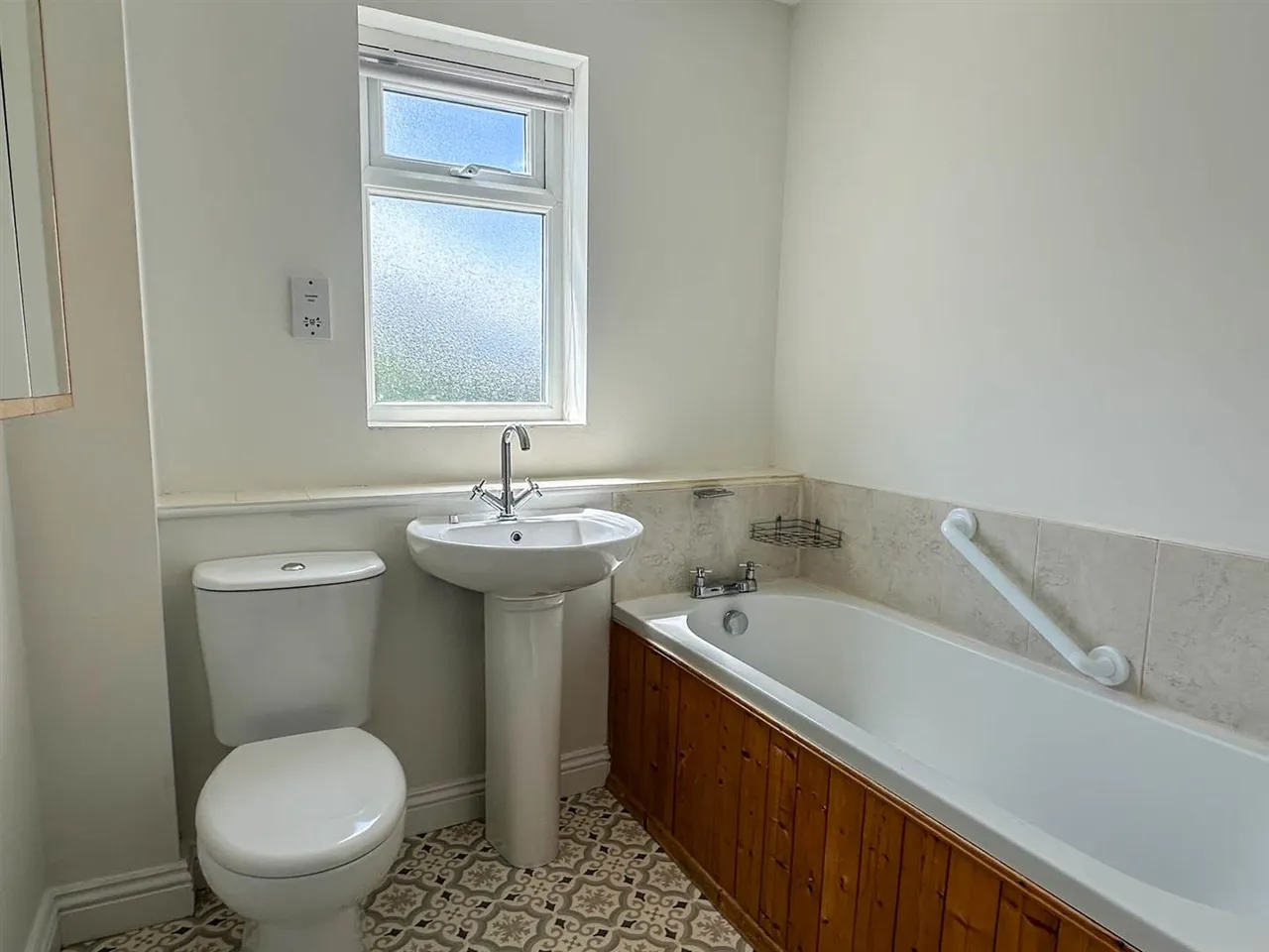 Hudson Road, Malmesbury, SN16, photo 8