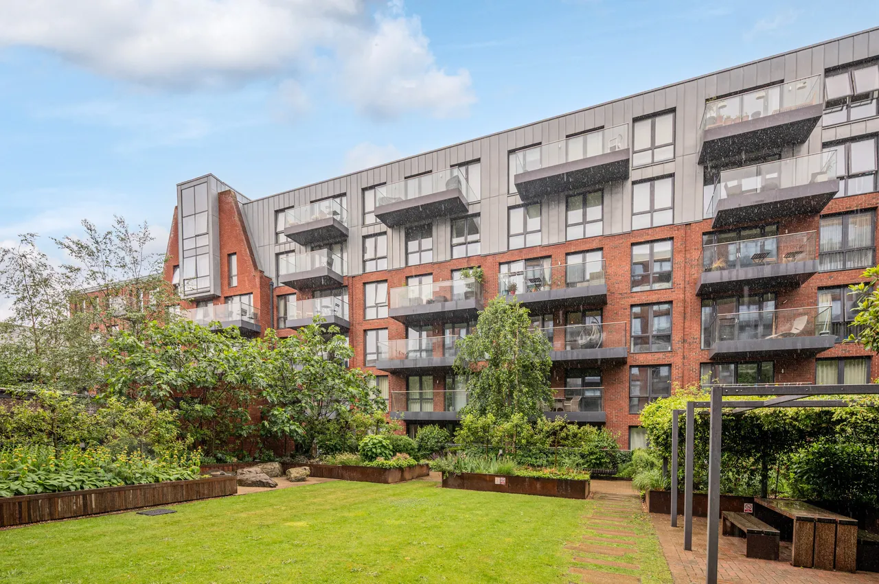 1 bed flat for sale — Apartment 19, 3 Gaumont Place, London