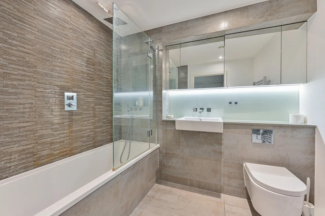 Apartment 19, 3 Gaumont Place, London, photo 9