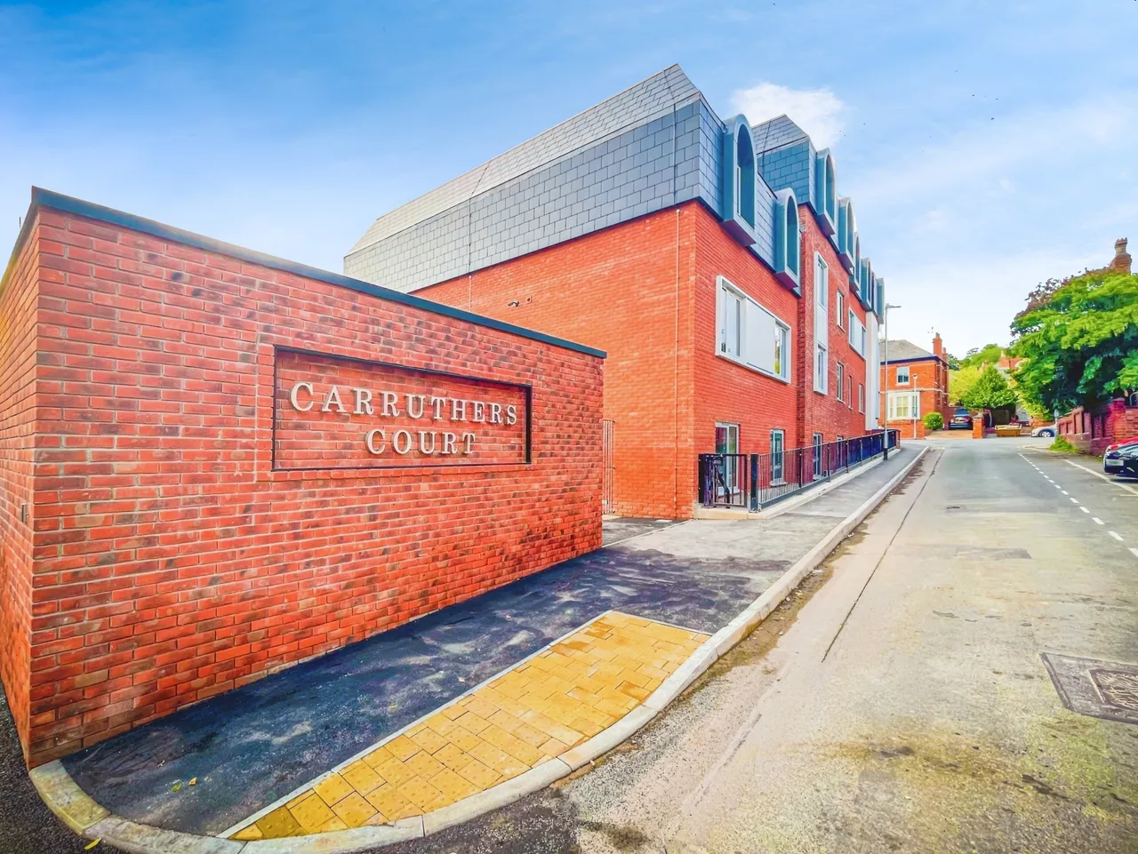2 bed flat to rent — Carruthers Court, Rudgard Lane, LINCOLN