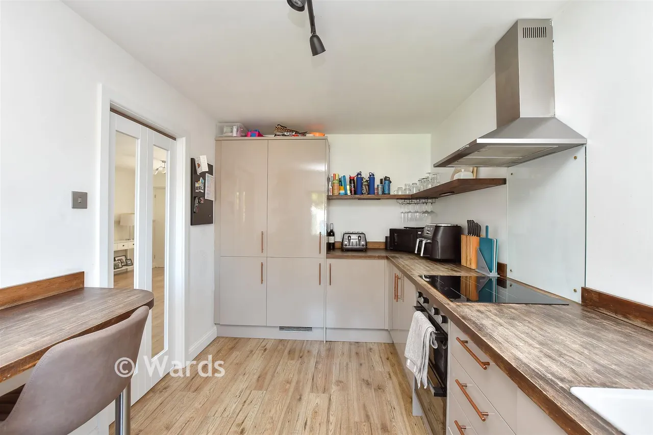 Battlesmere Road, Cliffe Woods, ME3, photo 6