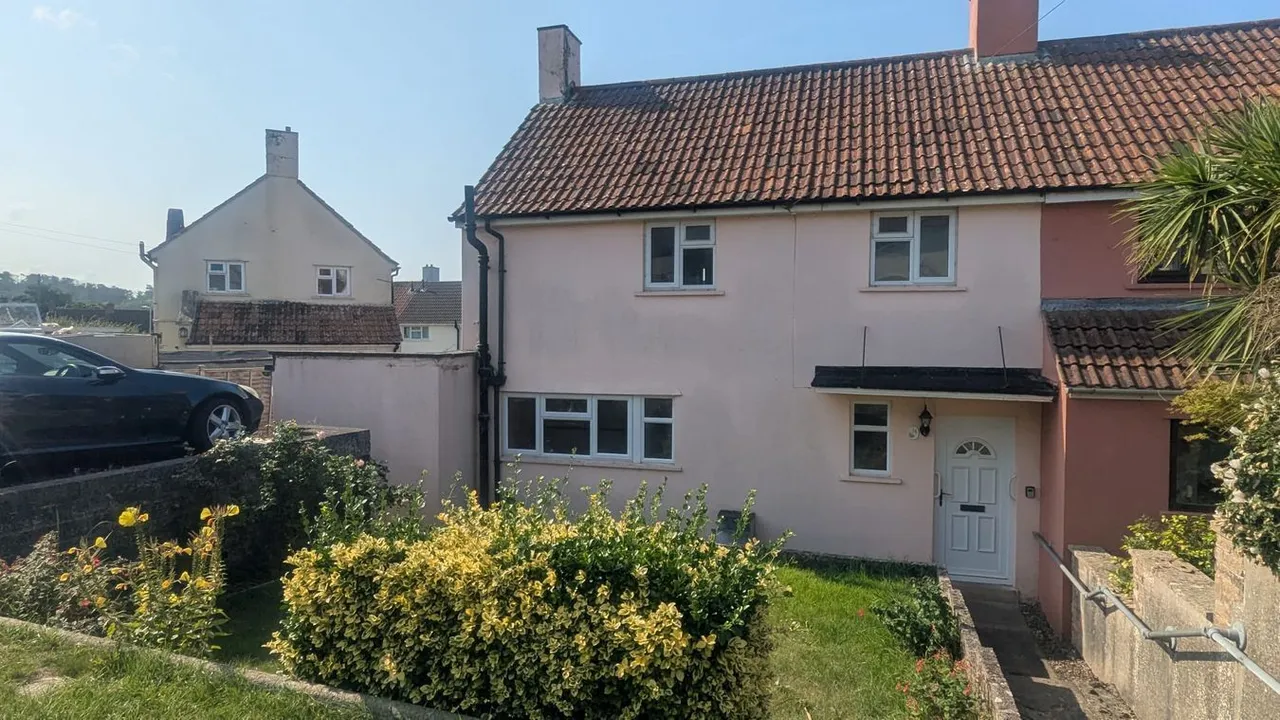 3 bed house for sale, Churchill Road, Wells, BA5