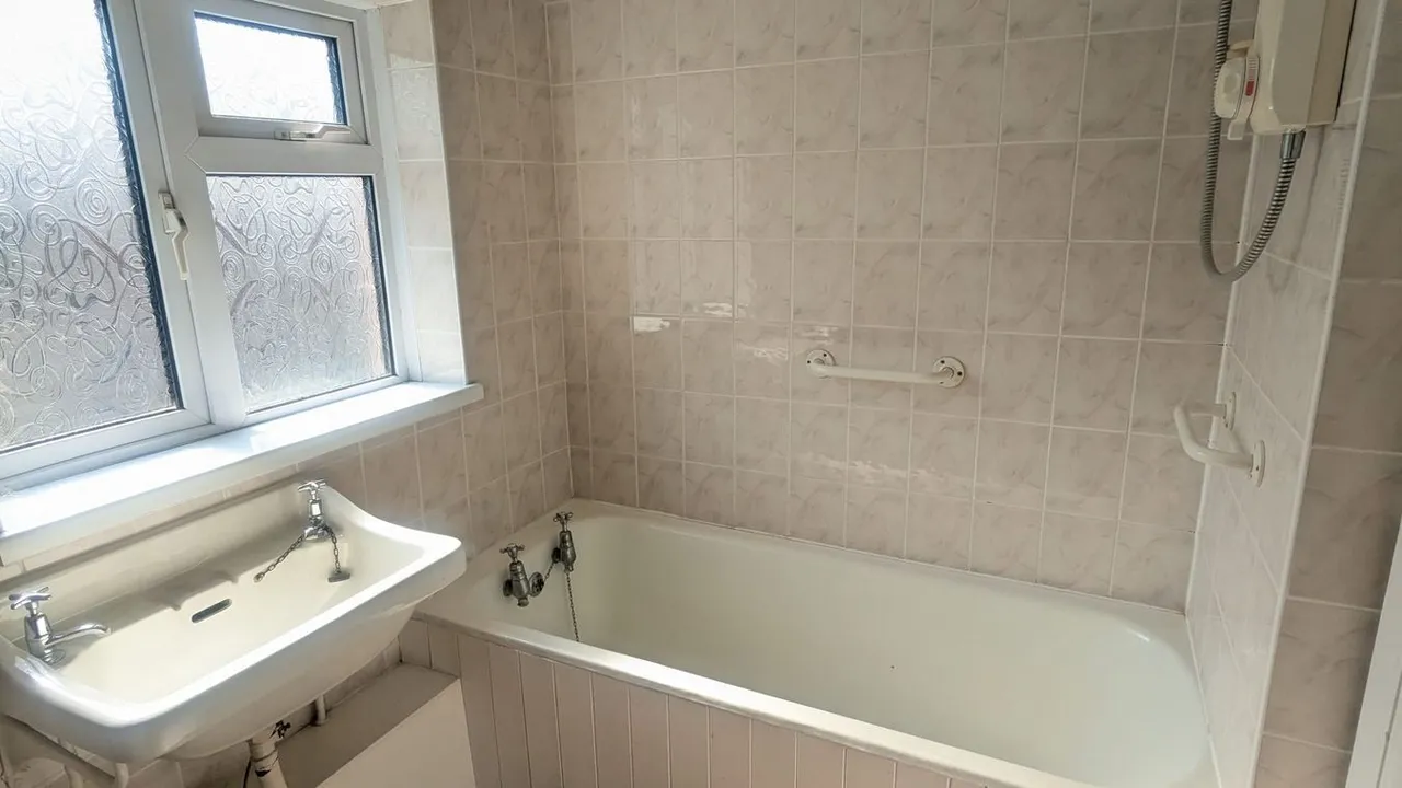 Churchill Road, Wells, BA5, photo 11