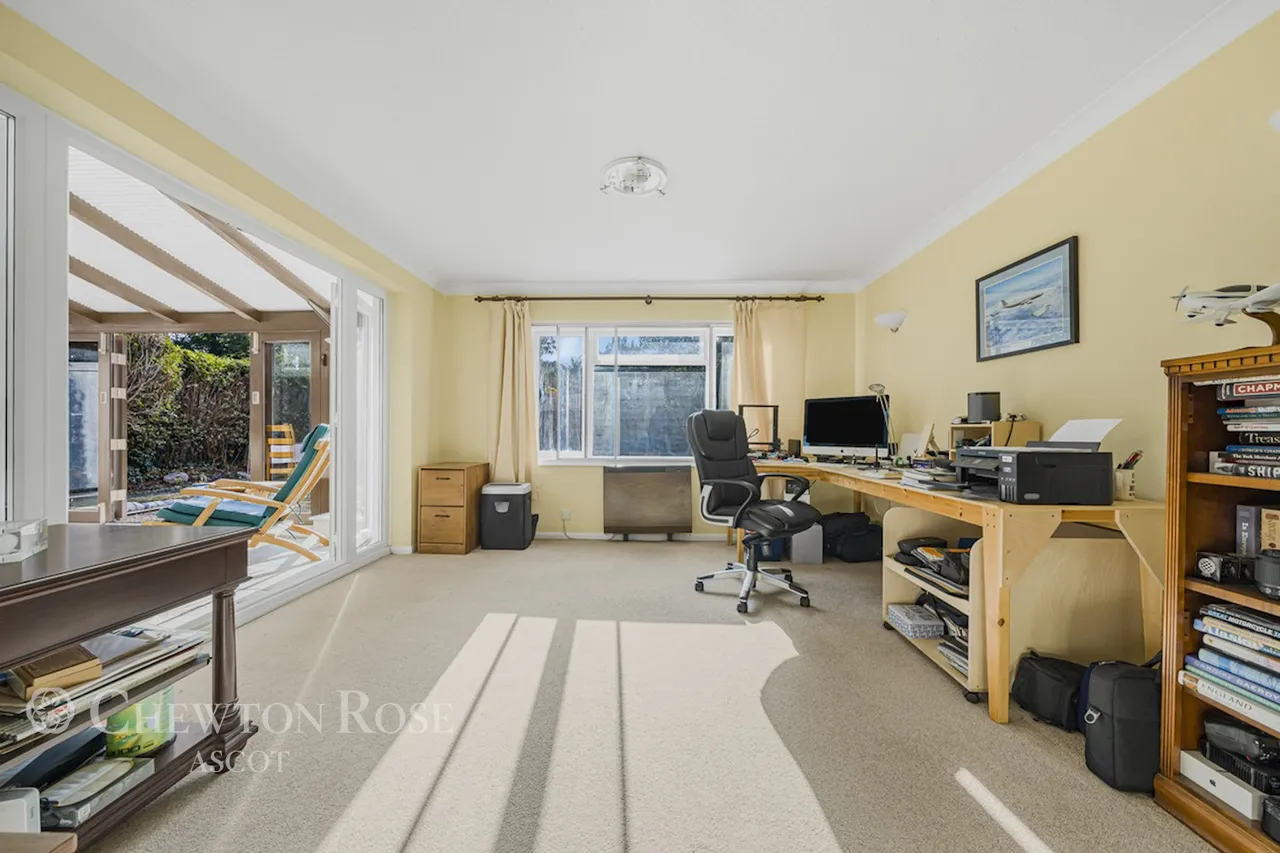 Ellington Road, Taplow, photo 10