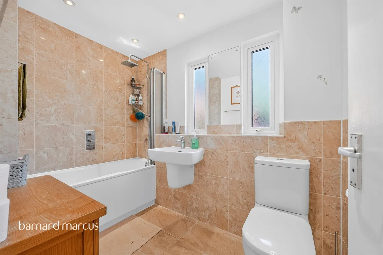 Plough Lane Close, Wallington, SM6, photo 7