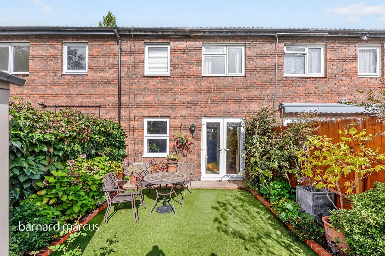 Plough Lane Close, Wallington, SM6, photo 9