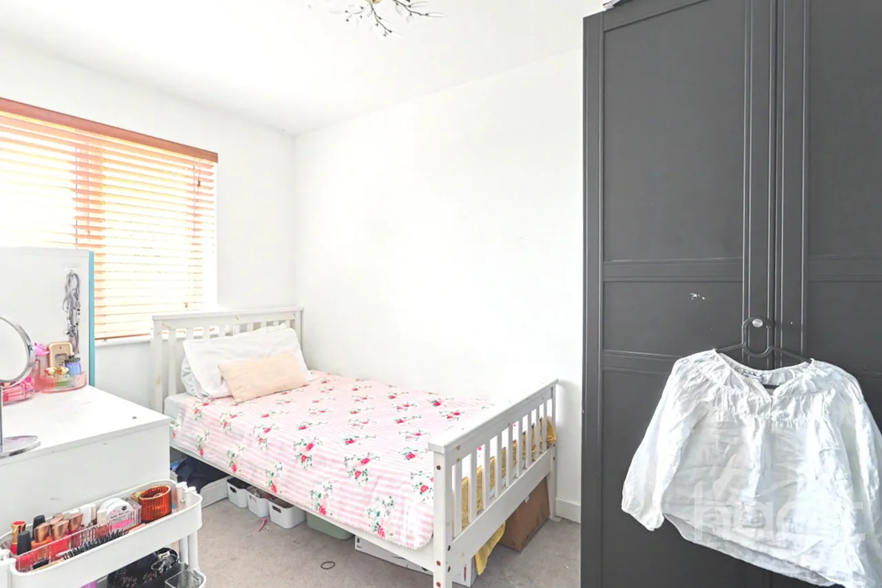Grays, RM17, photo 12