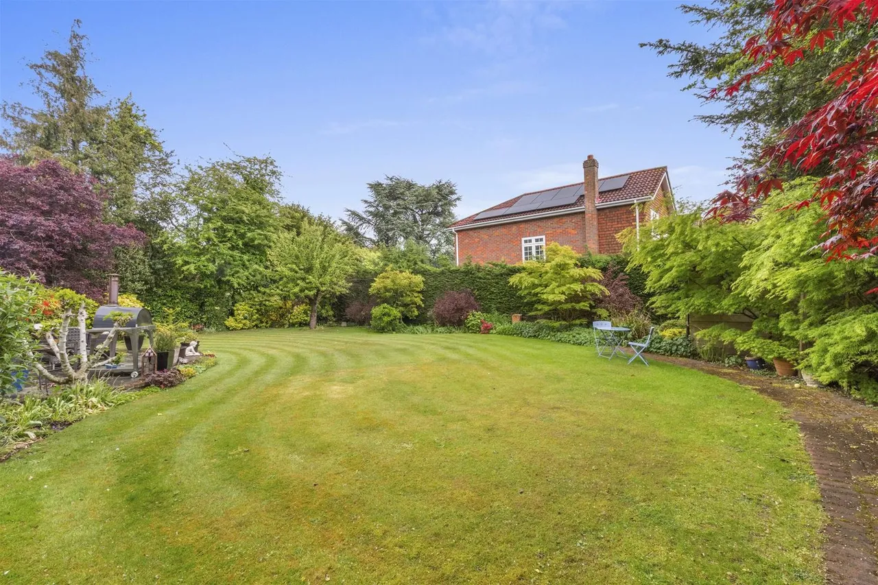 Marlow Hill, High Wycombe, HP11, photo 2
