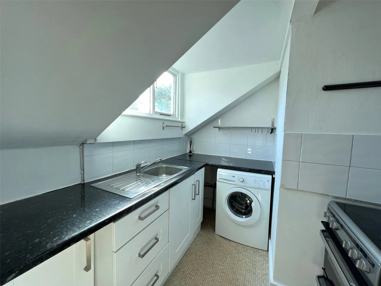 Wood Street, Barnet, EN5, photo 3