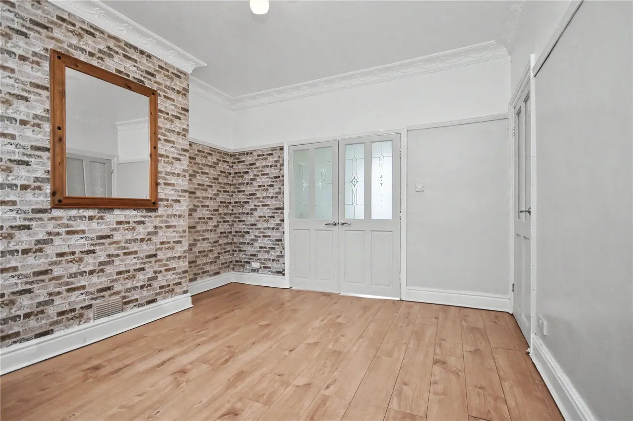 Pontefract Road, Castleford, WF10, photo 3