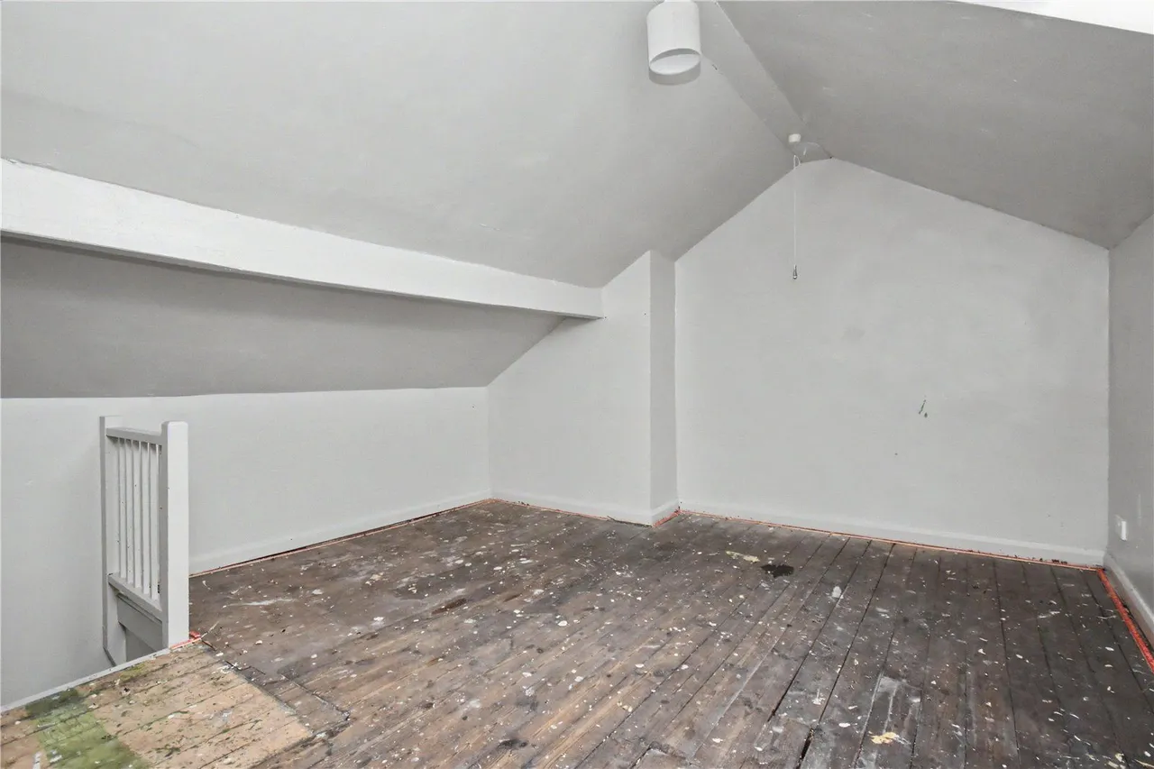 Pontefract Road, Castleford, WF10, photo 12