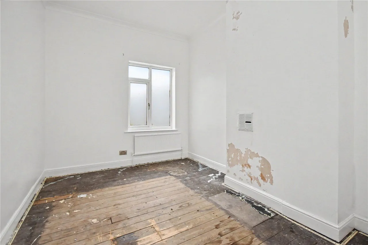 Pontefract Road, Castleford, WF10, photo 11