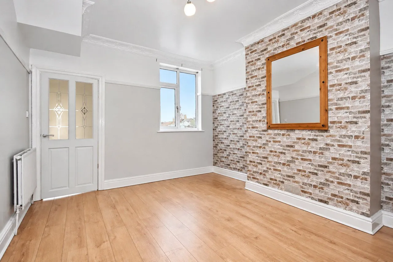 Pontefract Road, Castleford, WF10, photo 13