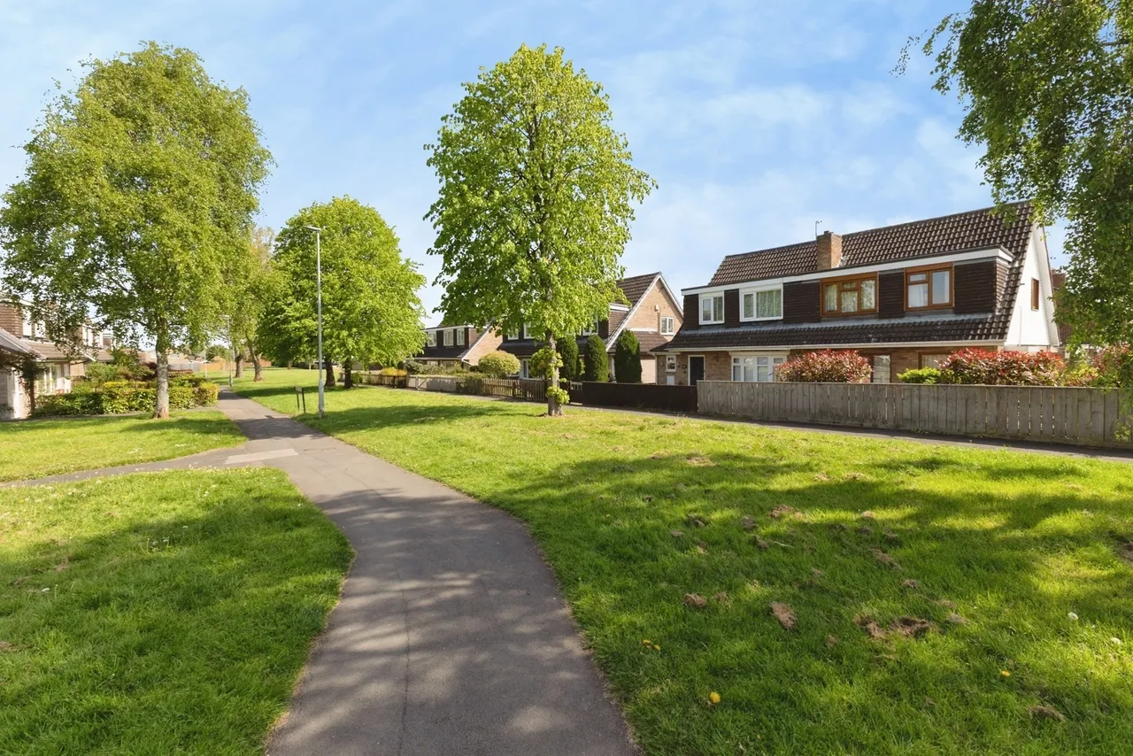 Rutherglen Walk, Eaglescliffe, Stockton-on-Tees, Durham, TS16, photo 18