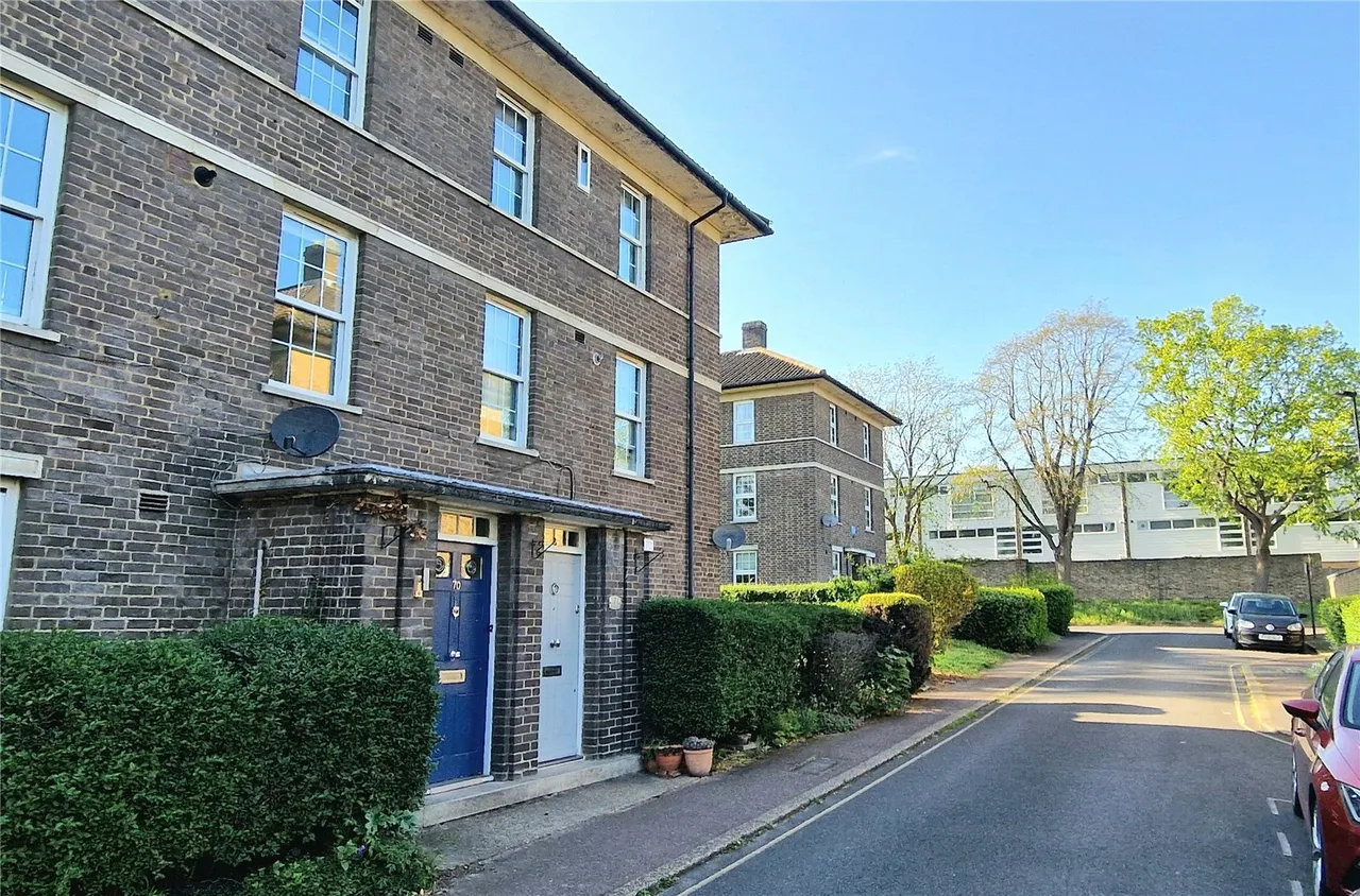 Ryculff Square, London, SE3, photo 8