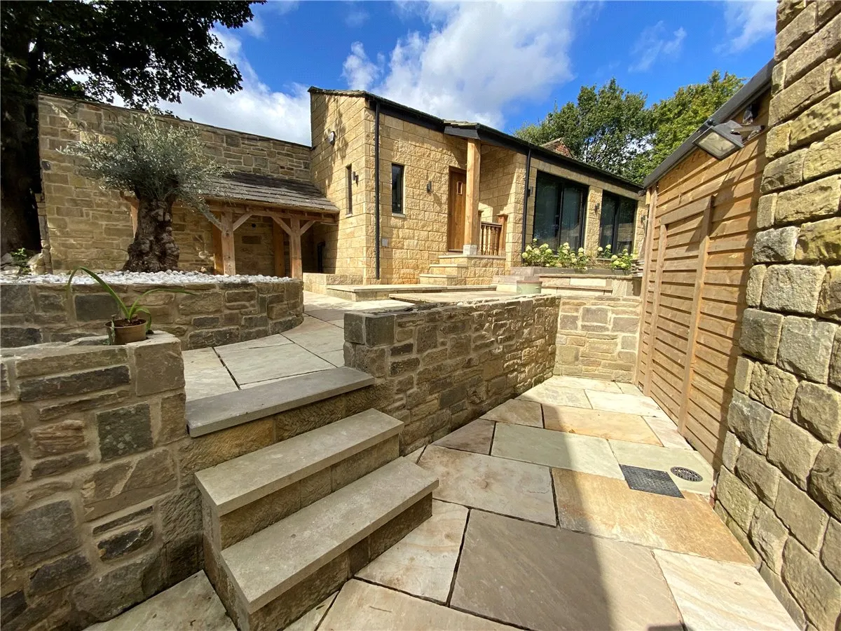 Keeper Lane, BD4, photo 47