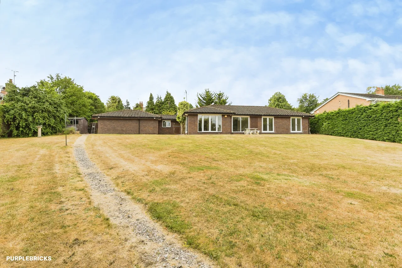 Bennetts Lane, Hawarden, CH5, photo 32