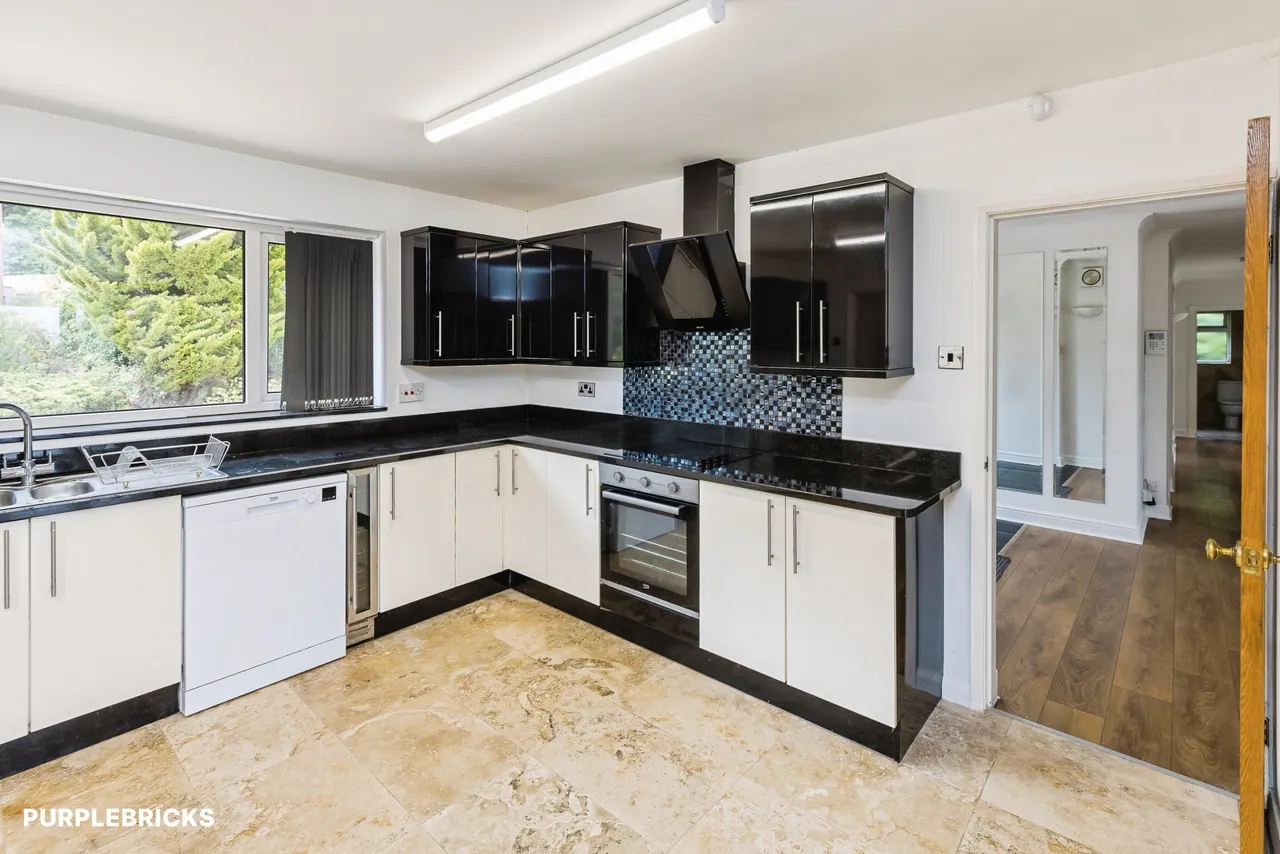 Bennetts Lane, Hawarden, CH5, photo 42