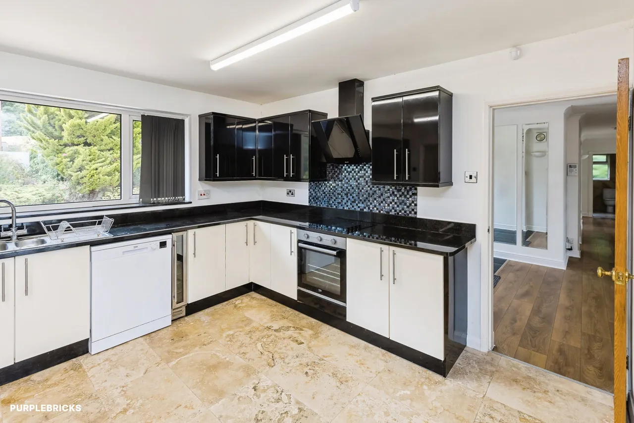 Bennetts Lane, Hawarden, CH5, photo 7