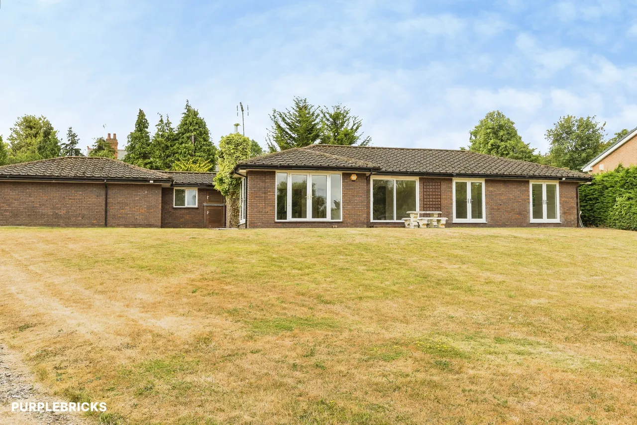 Bennetts Lane, Hawarden, CH5, photo 72