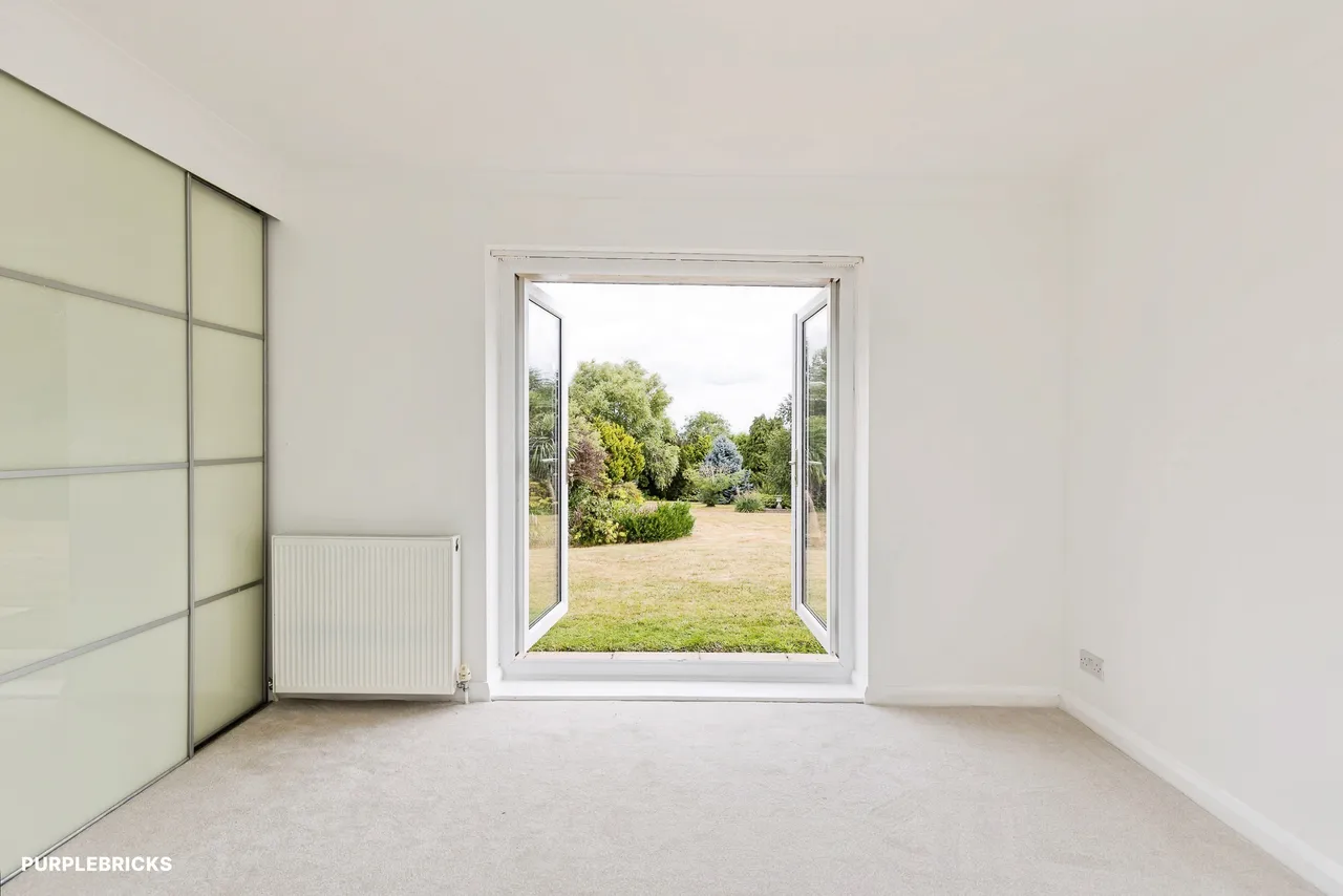 Bennetts Lane, Hawarden, CH5, photo 14