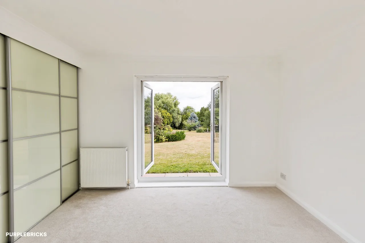 Bennetts Lane, Hawarden, CH5, photo 19
