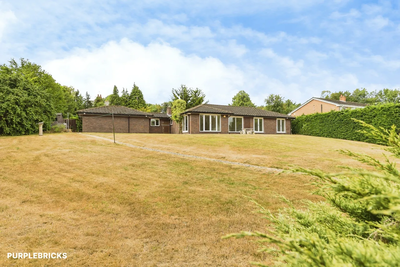 Bennetts Lane, Hawarden, CH5, photo 73