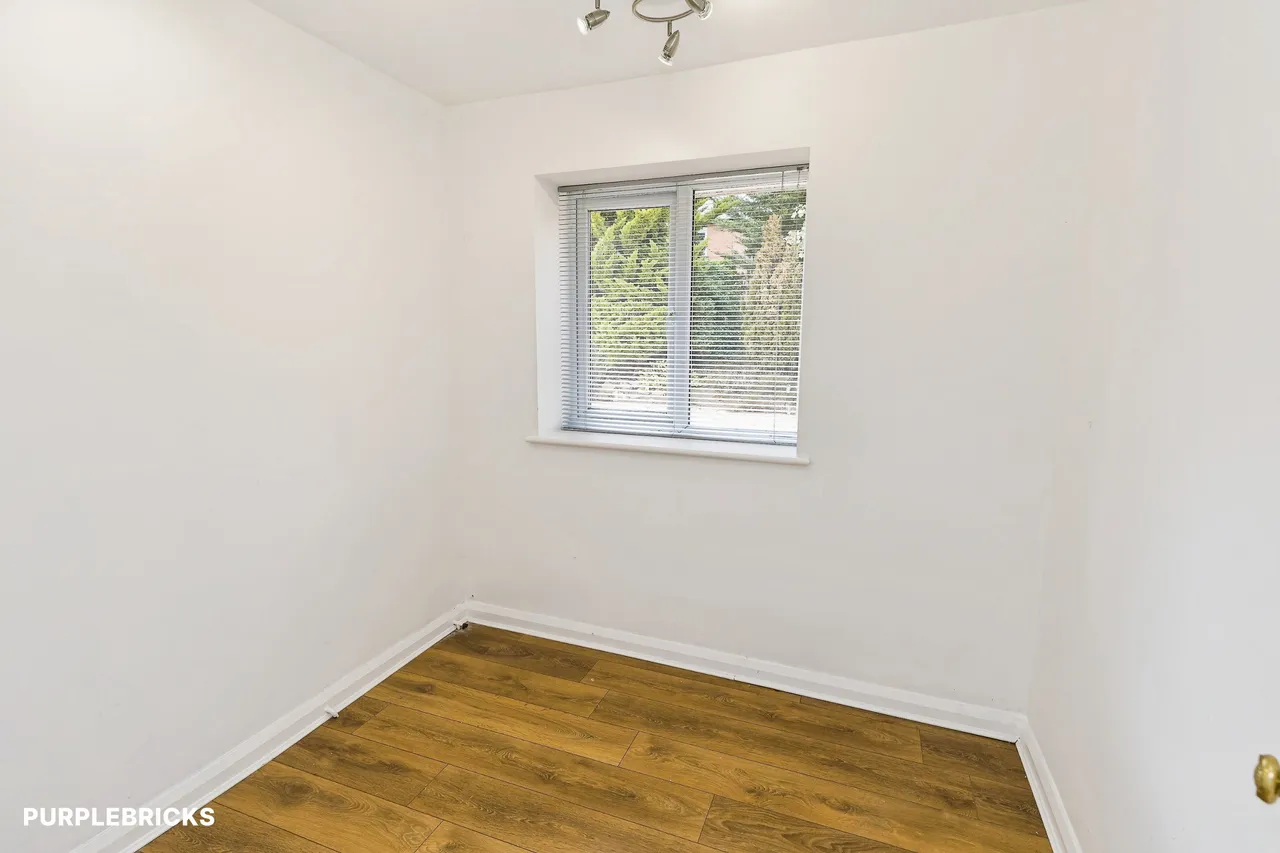 Bennetts Lane, Hawarden, CH5, photo 69