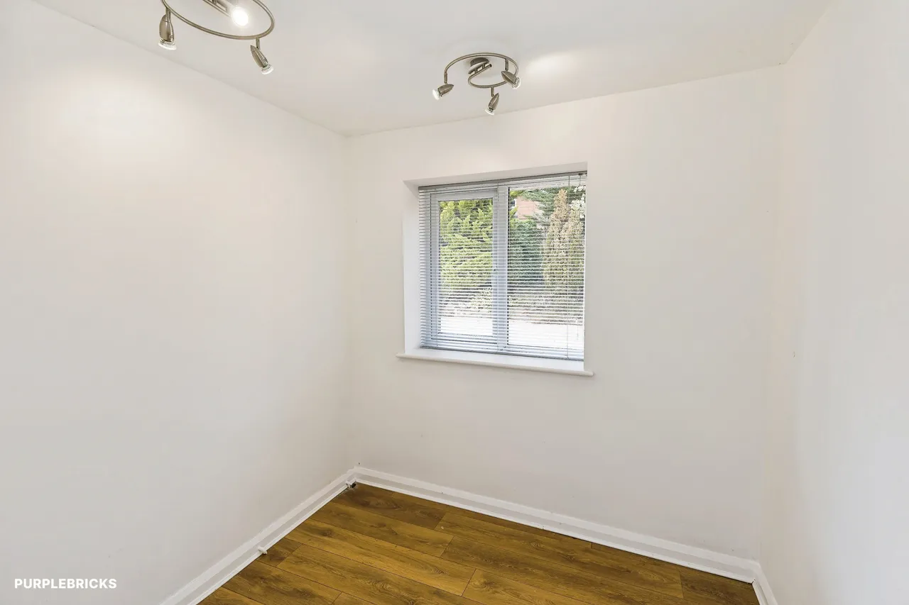 Bennetts Lane, Hawarden, CH5, photo 27