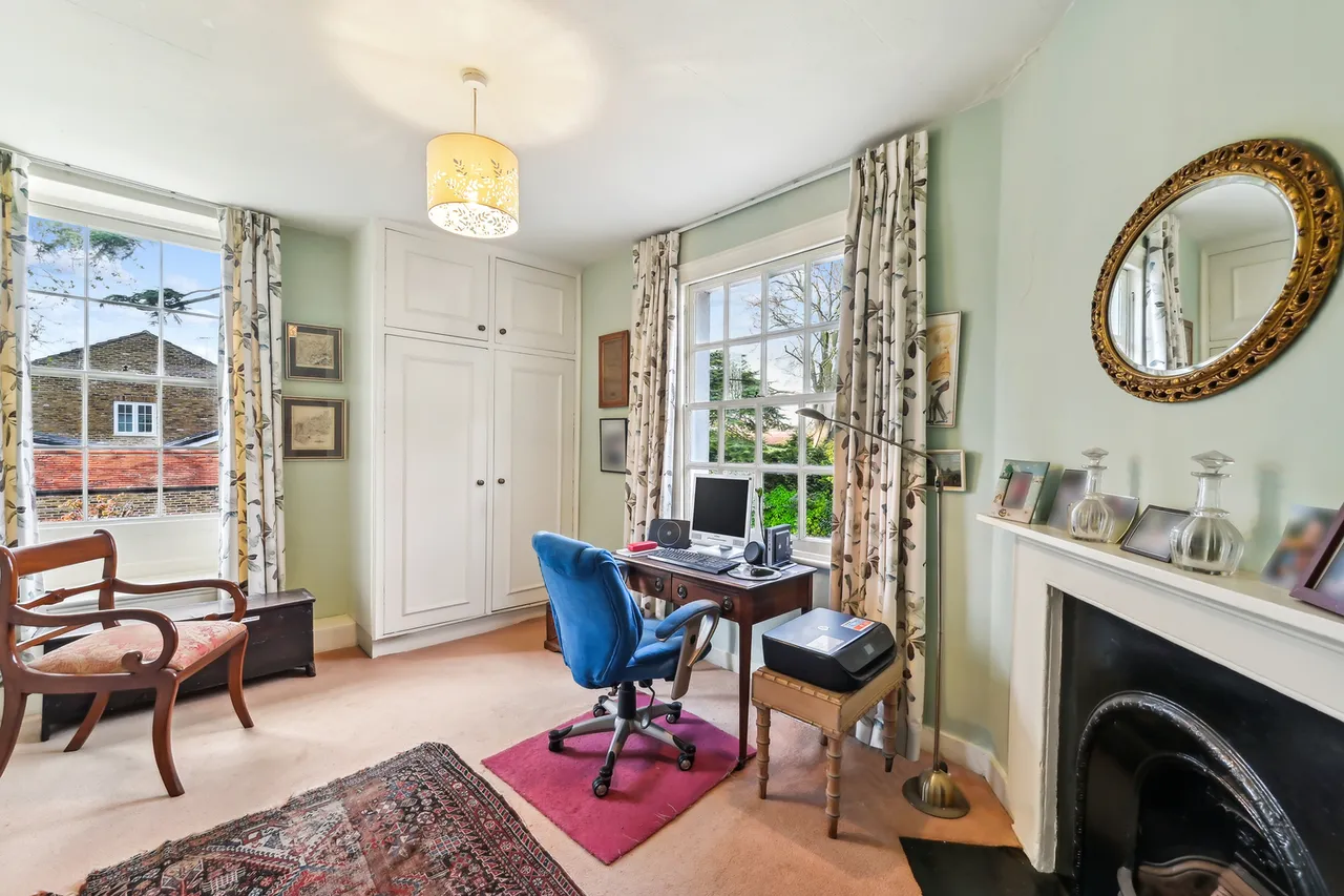 The Cedars, The Butts, TW8, photo 19