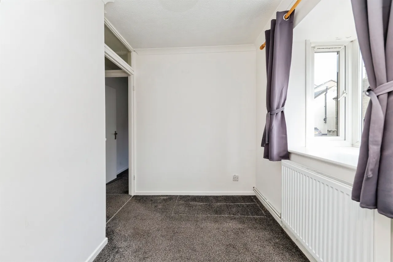 Lanthony Court, Arlesey, SG15, photo 12