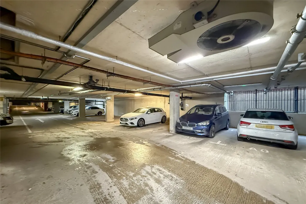 Charrington Place, St. Albans, Hertfordshire,, AL1 3NX, photo 9