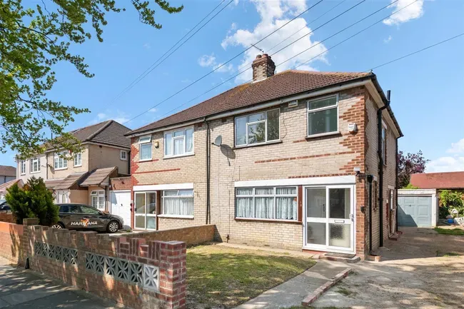3 bed house for sale — Shakespeare Avenue, Hayes